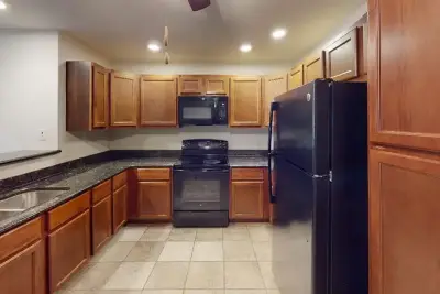Champaign Apartments-1